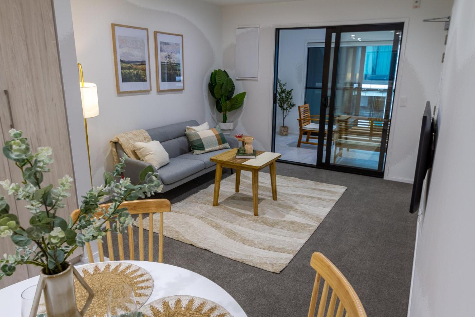 Urban Retreat: 2-Br Gem In Central Christchurch Apartment Exterior photo